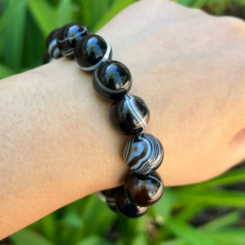 14mm stretchable banded onyx bracelet‎ 0180